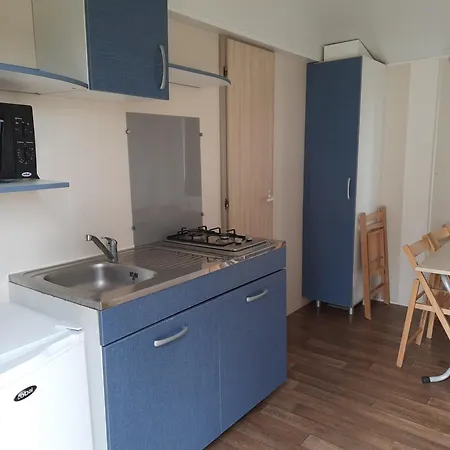 Kamp alanı Mobil-home C007 - C008 *